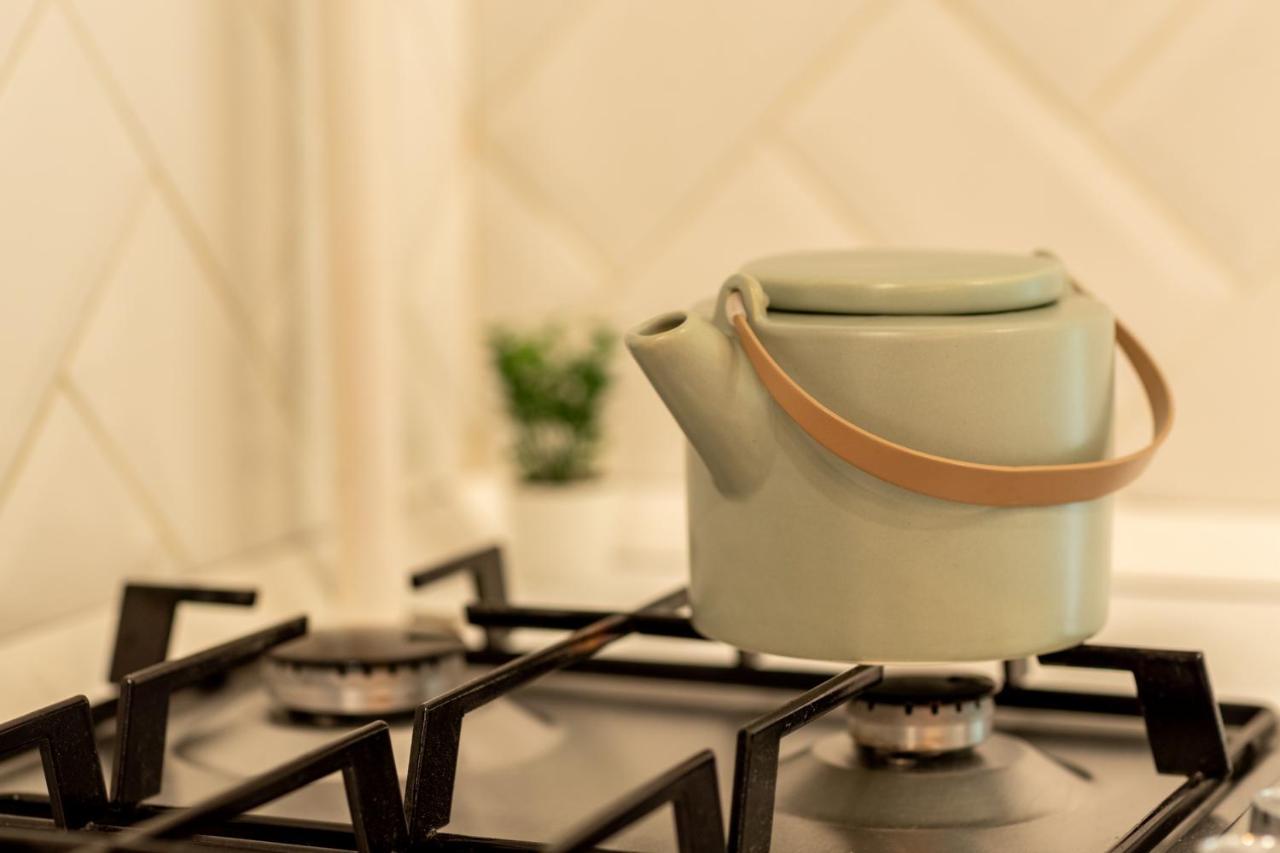 Ideal Stay: Spacious 2Br Apt Near Calea Victoriei 부쿠레슈티 외부 사진